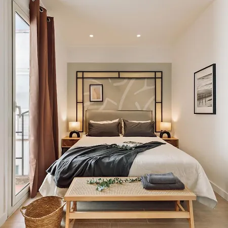Solea - 3 Bedrooms And Balcony In Eixample Dreta